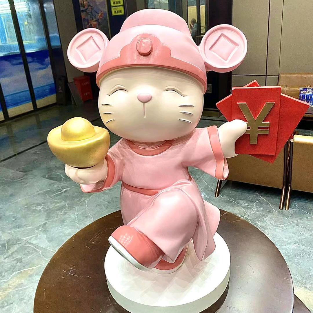 热爱游泳的招财猫