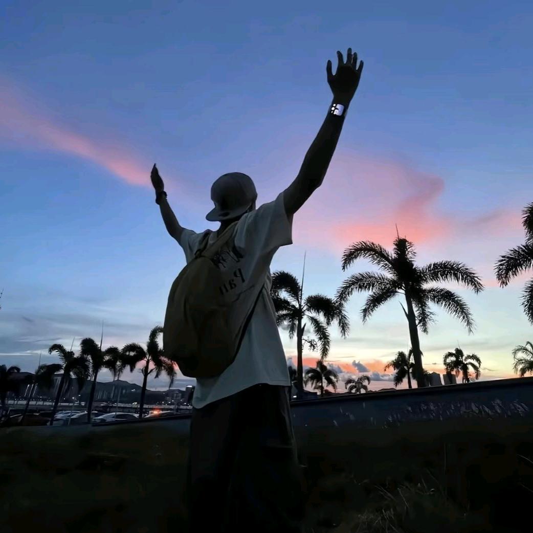 午夜心碎小舔狗