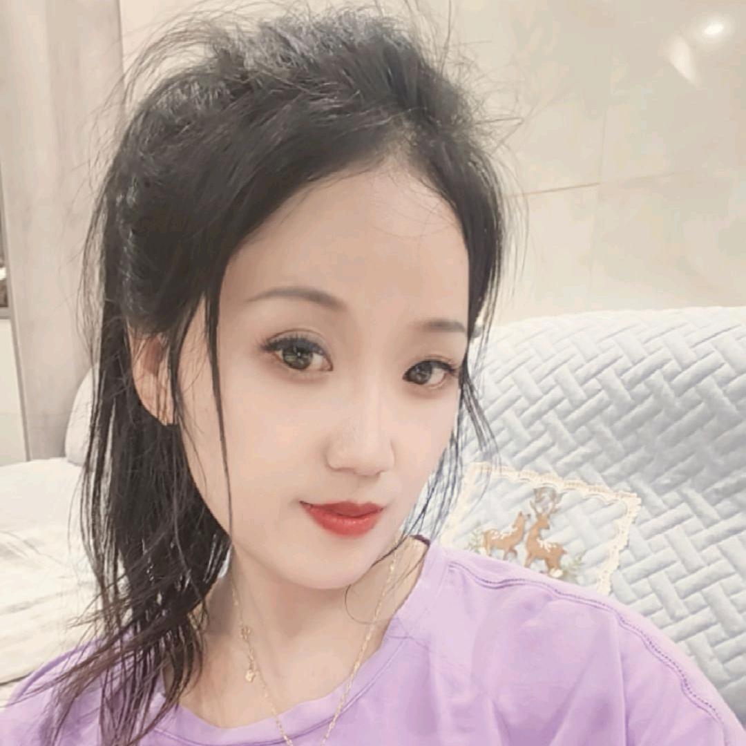 ᥫ᭡小   芳༊🍓🍓橱窗有好物