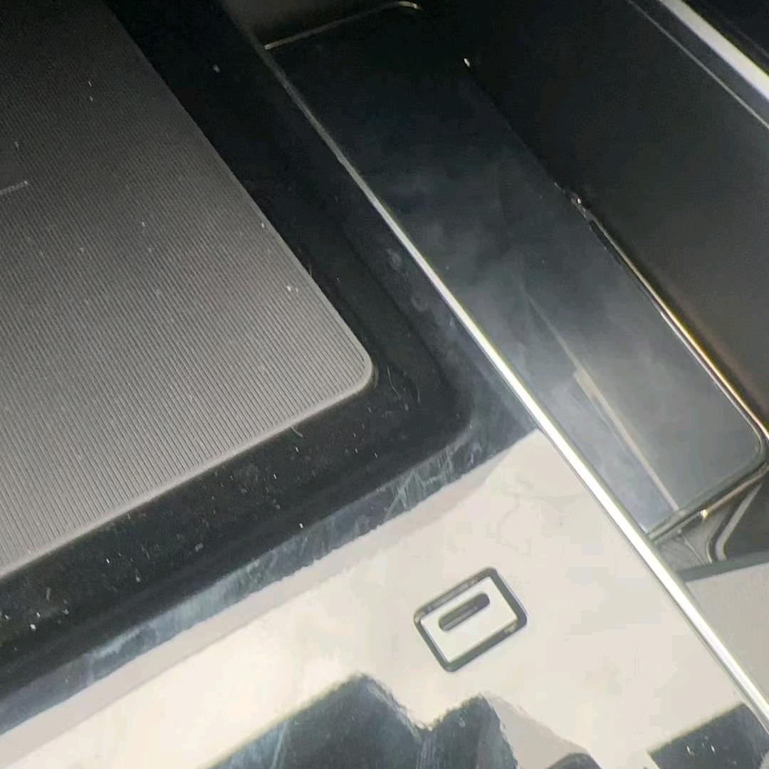 新车工厂折扣店臻迈车行