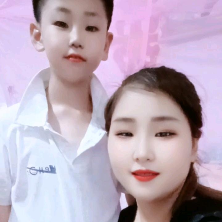 夏小姐