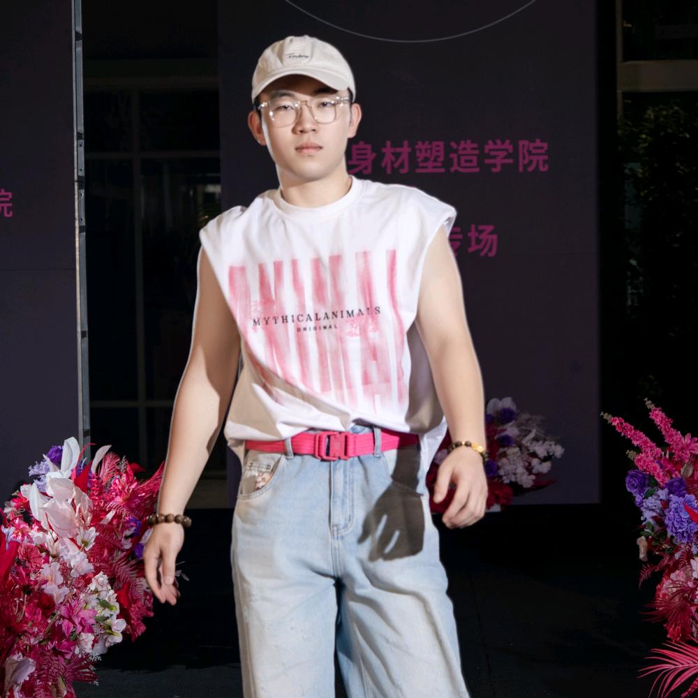 沉迷学习的斌