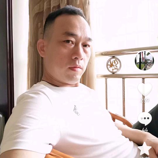张煜暄