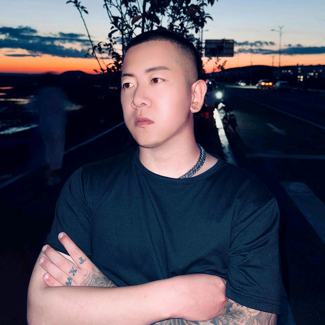 喜彫（纹身师）