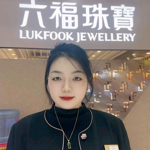 六福珠宝 -成蓓蓓