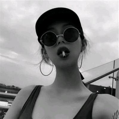 💋小 铃 铛✨