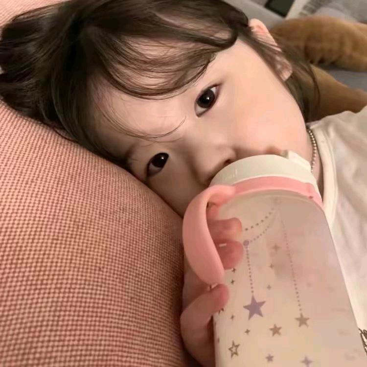 Yy._