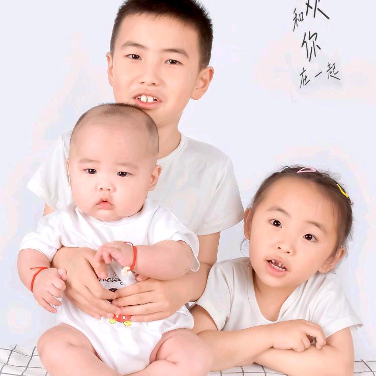 哲哲妈妈爱育儿