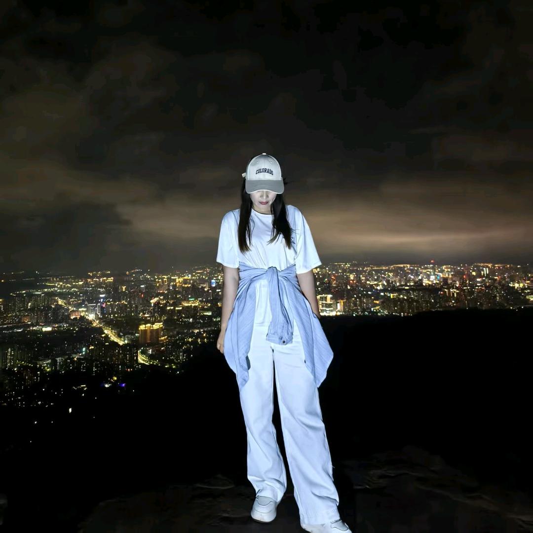 心若向阳，无畏悲伤