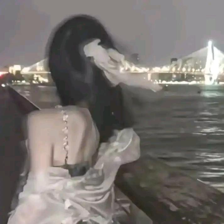 英妹儿