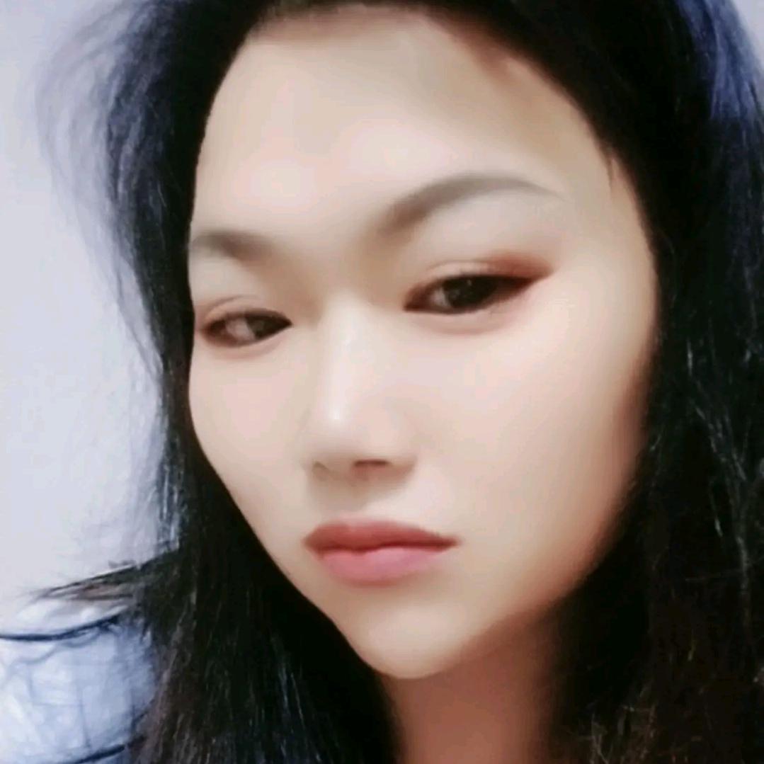 没人心痛傻丫头