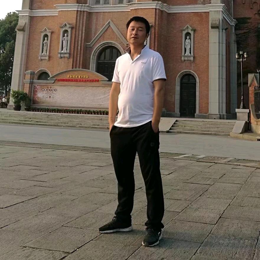 张晓伟-上海江淮地产