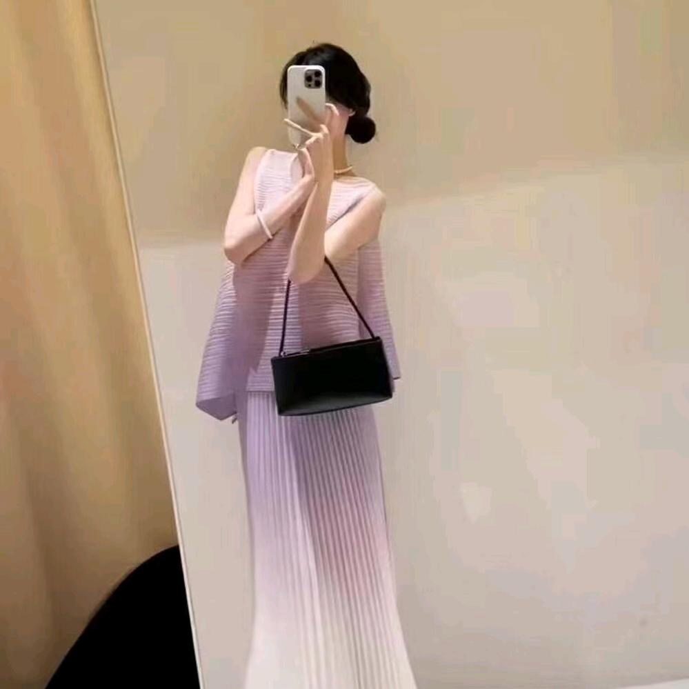 好显瘦好美丽大码女装服装工厂店