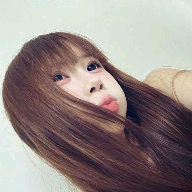 我勒个豆^