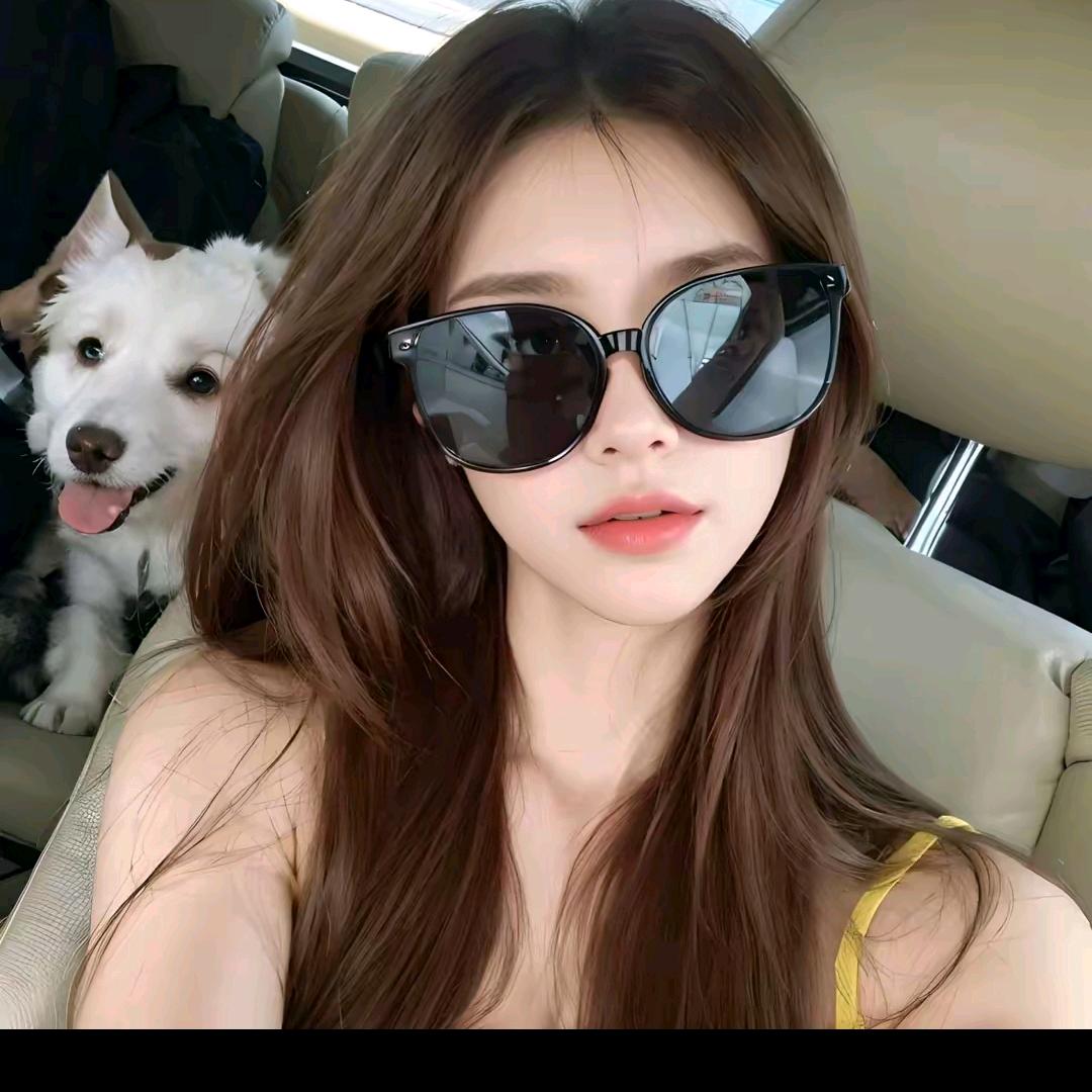 开宝马的小仙女