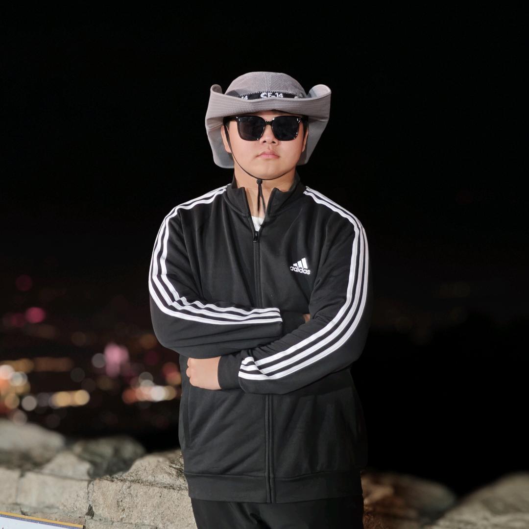 JH
