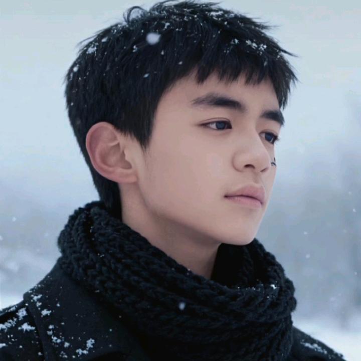 @𝓢𝓸𝓹 𝓤𝓹: @楠忧^: