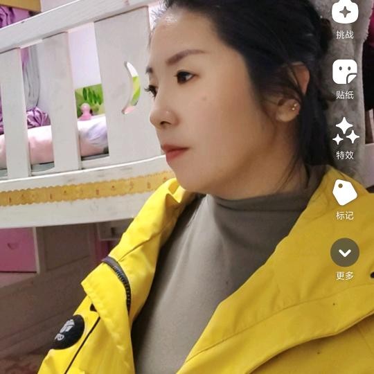 ღ᭄小可爱╭❤