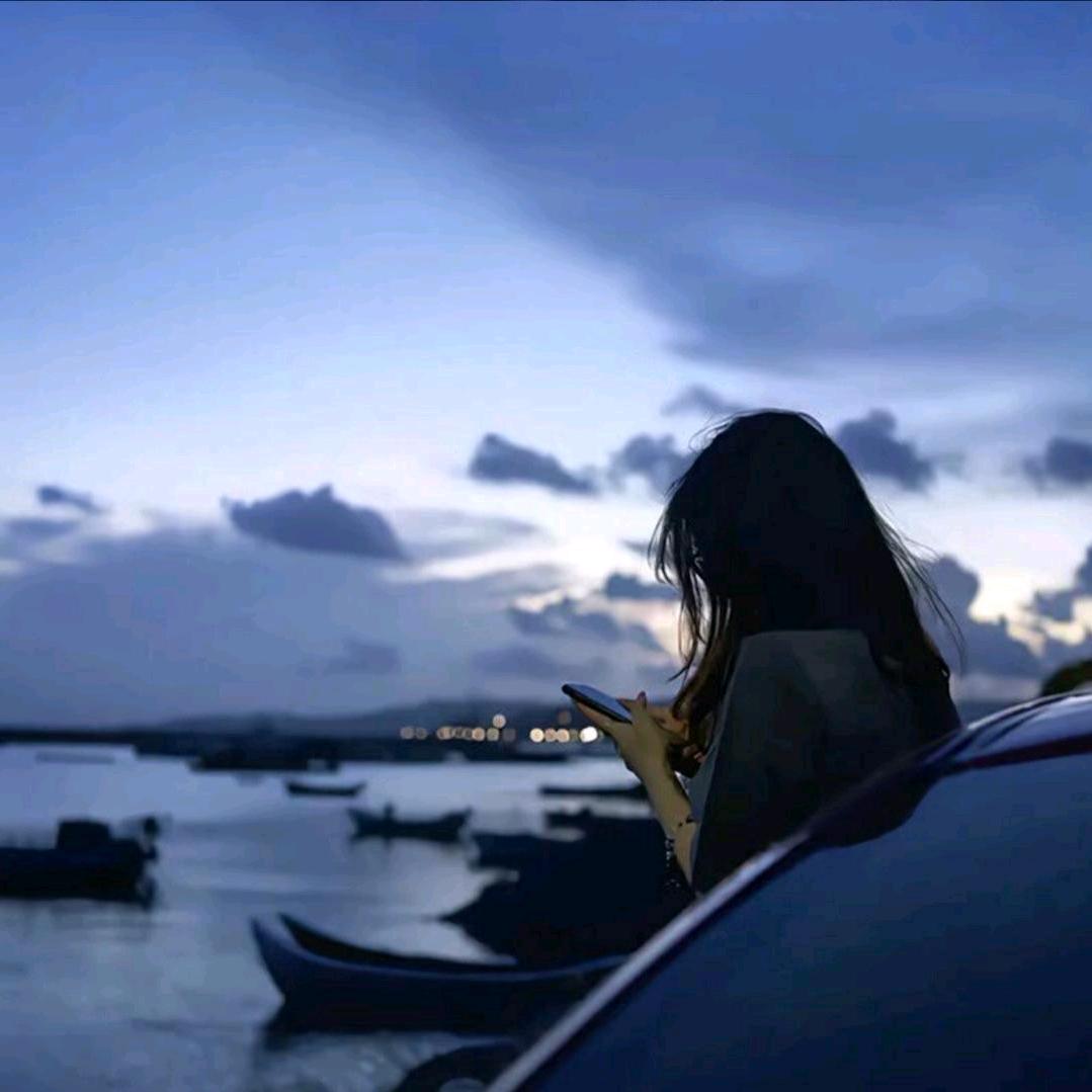 蕾丝裙（见过热巴版）