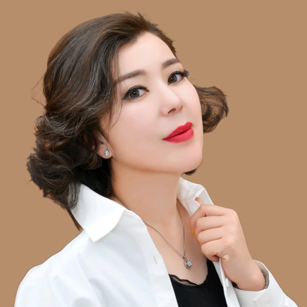 阿纳尔在义乌市