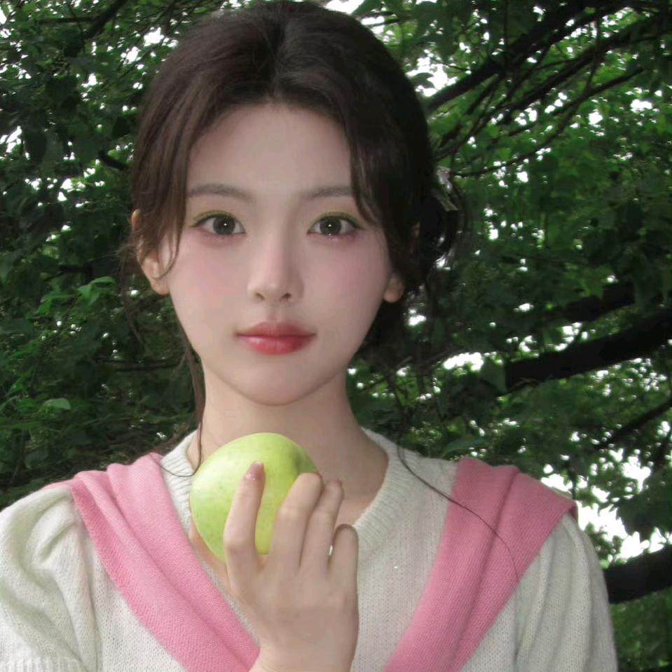 娜娜爱吃面