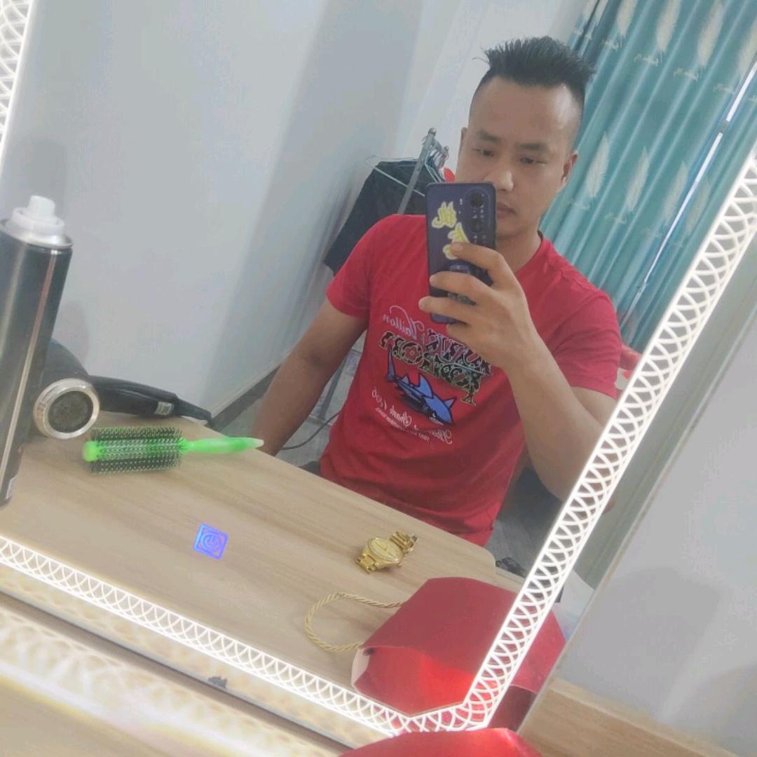 🚬酒醒💯梦迟🇨🇳