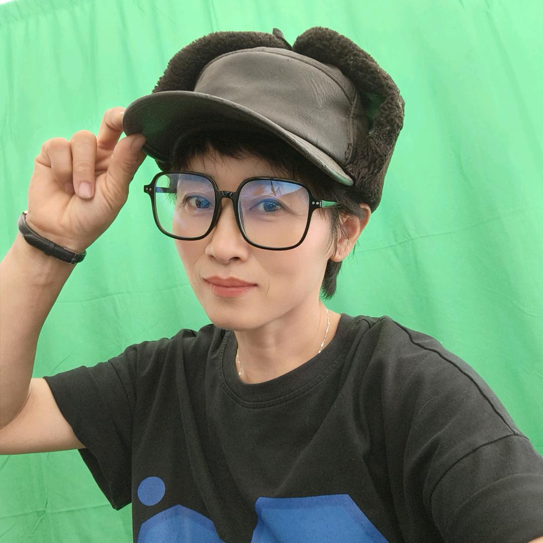 小膜（魔）女厂长
