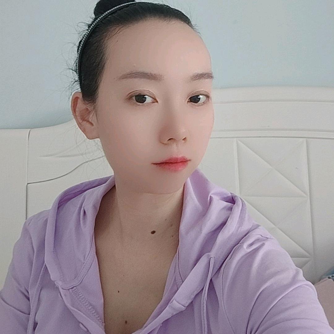 西西穿搭