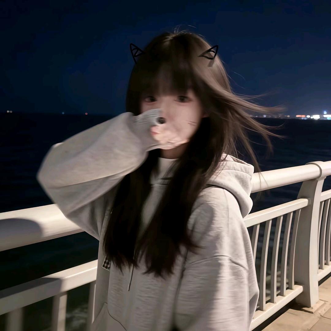 一只纯纯酱.