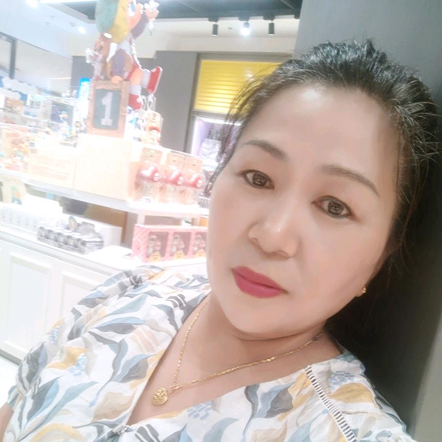坚强红姐