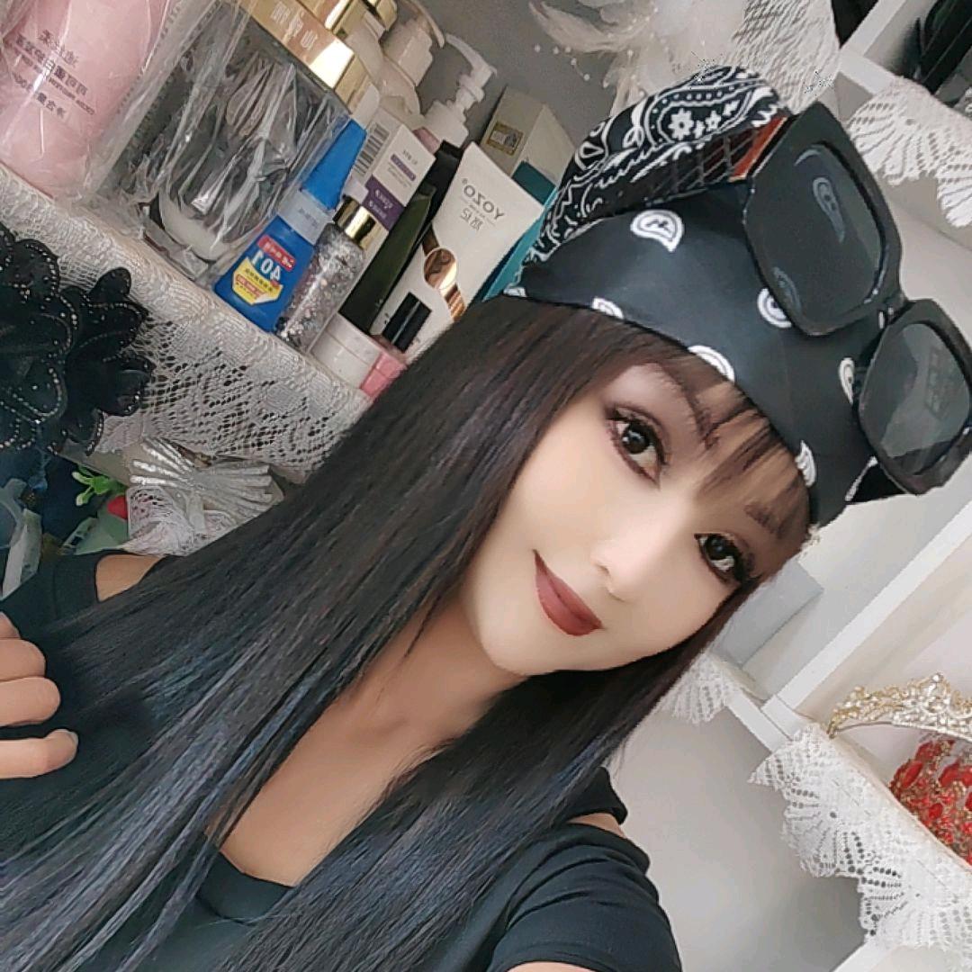 ♥قىلغنہڭ يۈرەكہتہ🖤