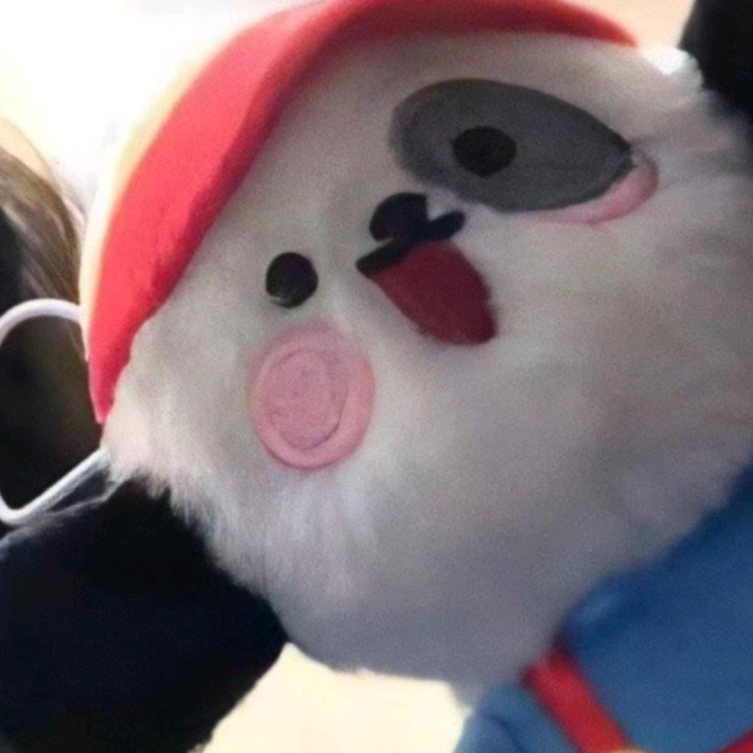 小小老头很调皮