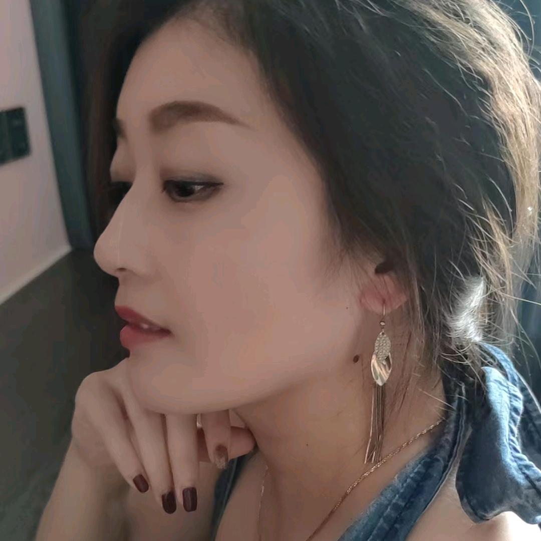 二嫚☀️
