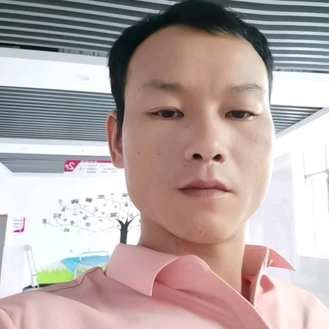 黄绍荣
