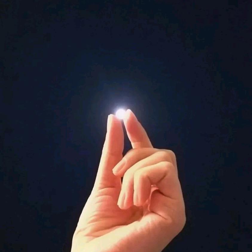 宛如晨星⭐️