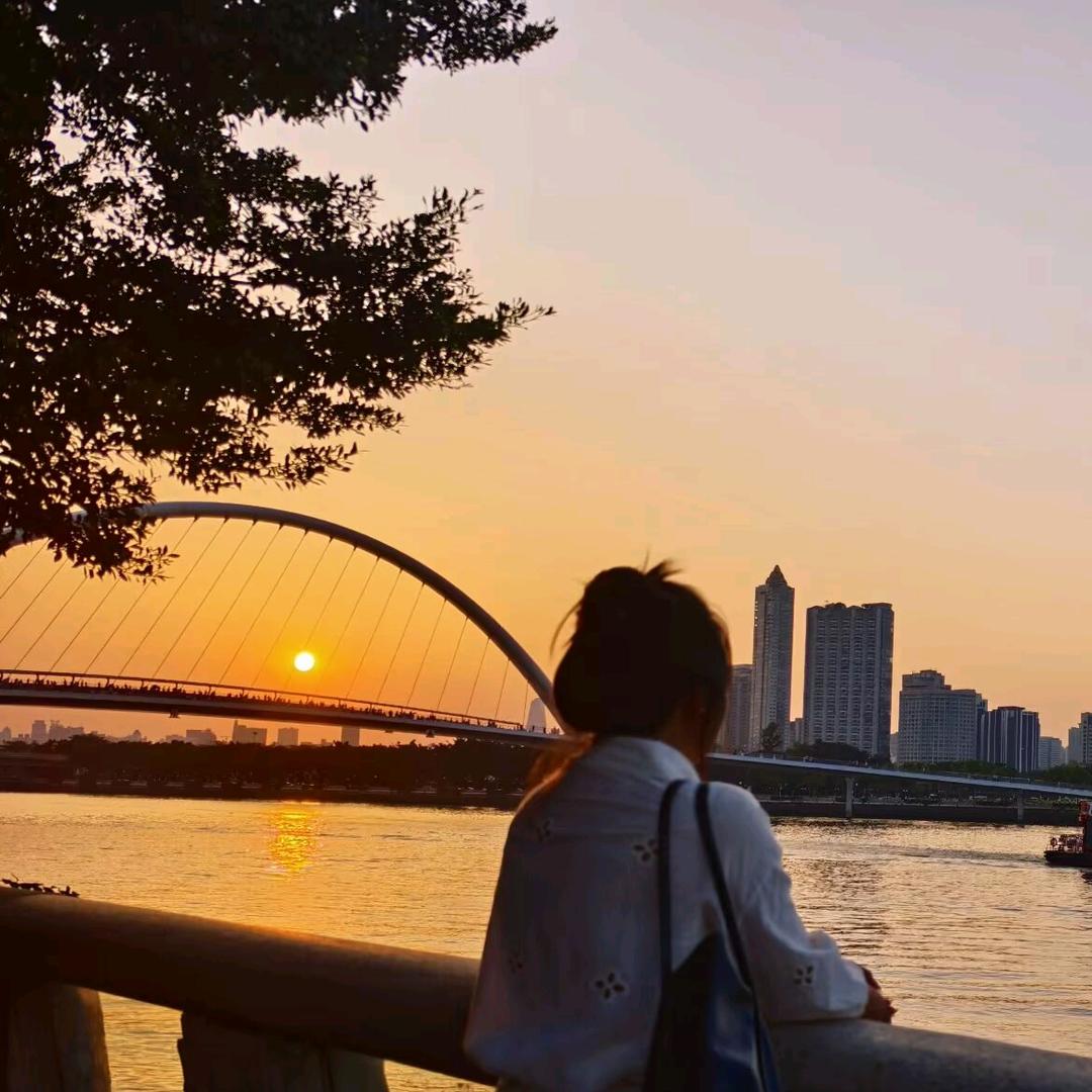 暴财财。