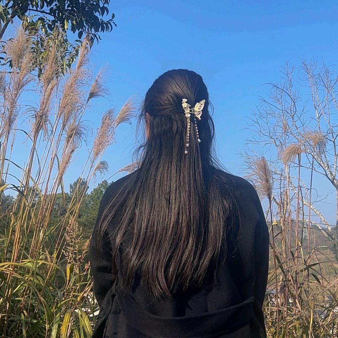 手工刺绣背带店❤️～