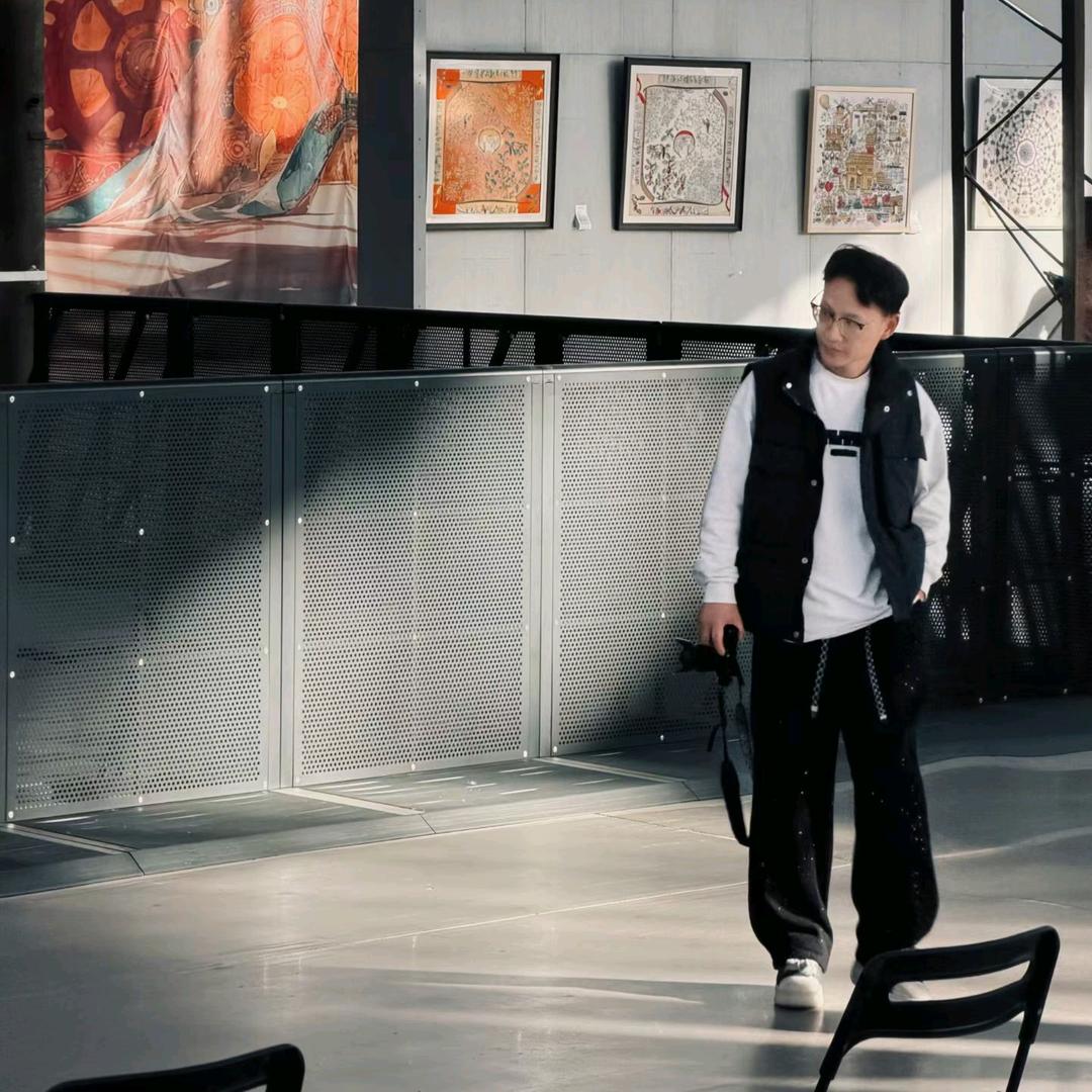 设计师·万较瘦📷