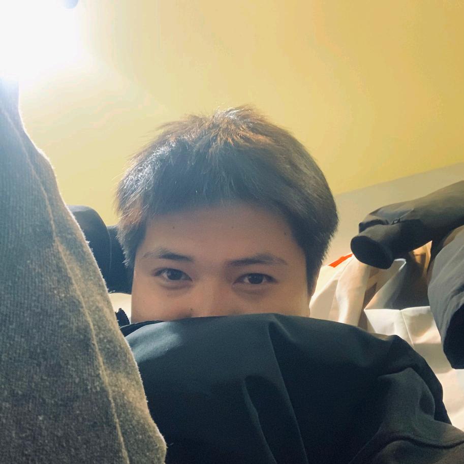 美团在逃小哥🧸