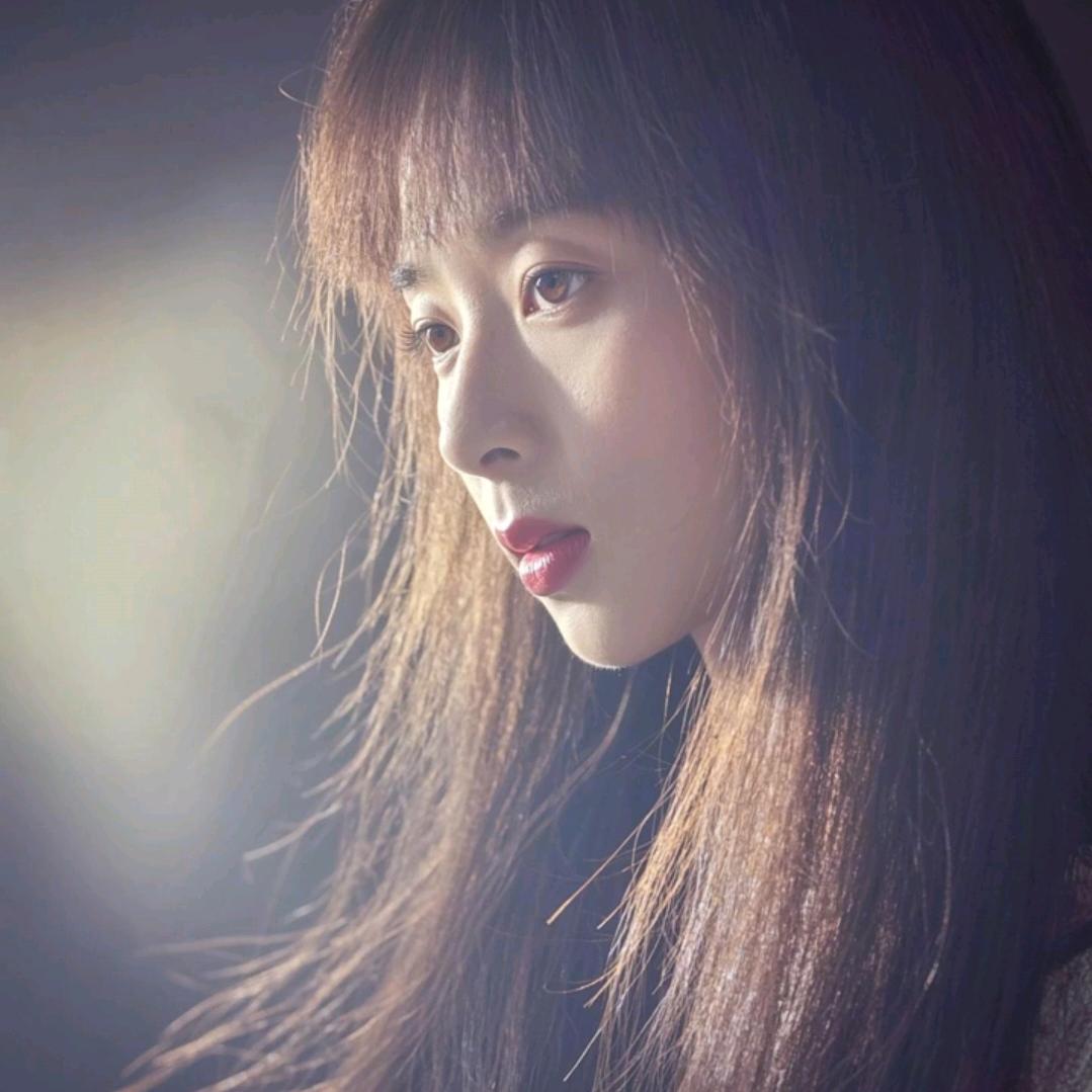 &晓个子咋了(瑶妹)