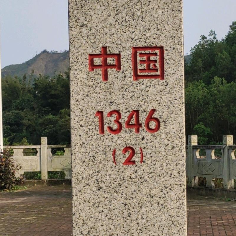 专业钢结构彩光棚   活动板房   栏杆