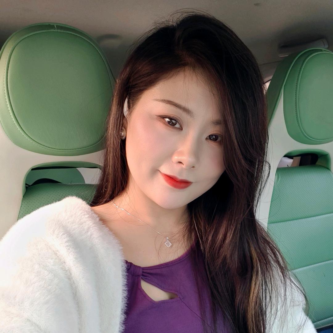 一个婷子吖🍒