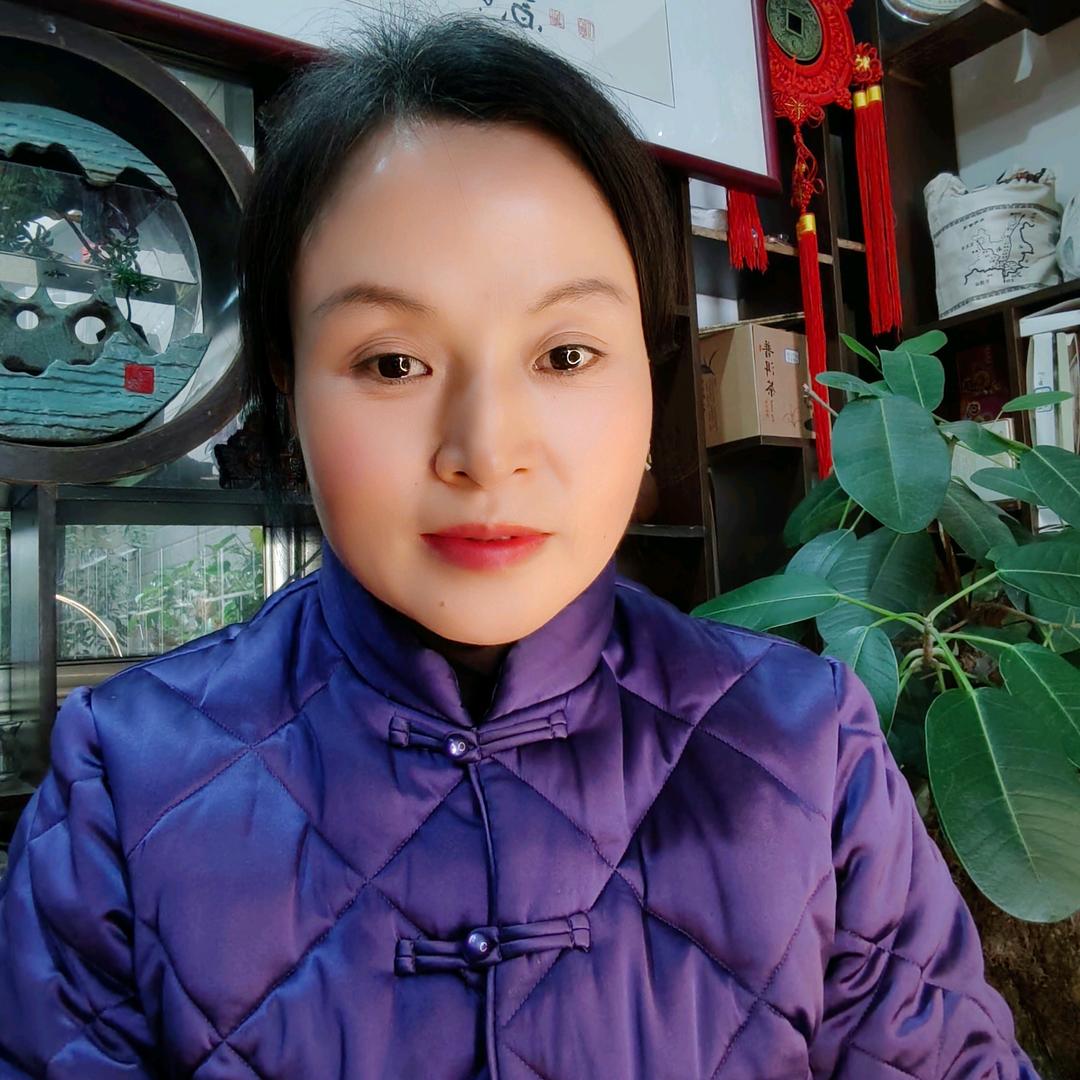 陆良县四水归堂普洱茶行