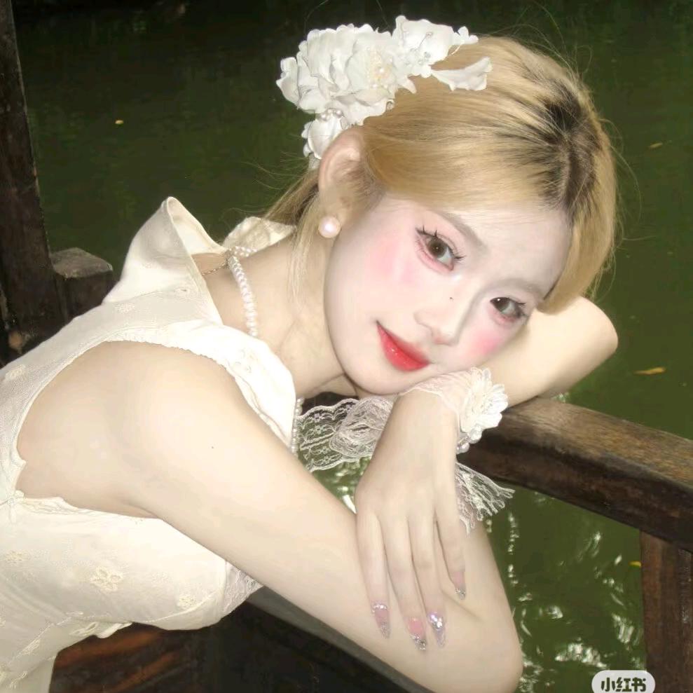 杨一依