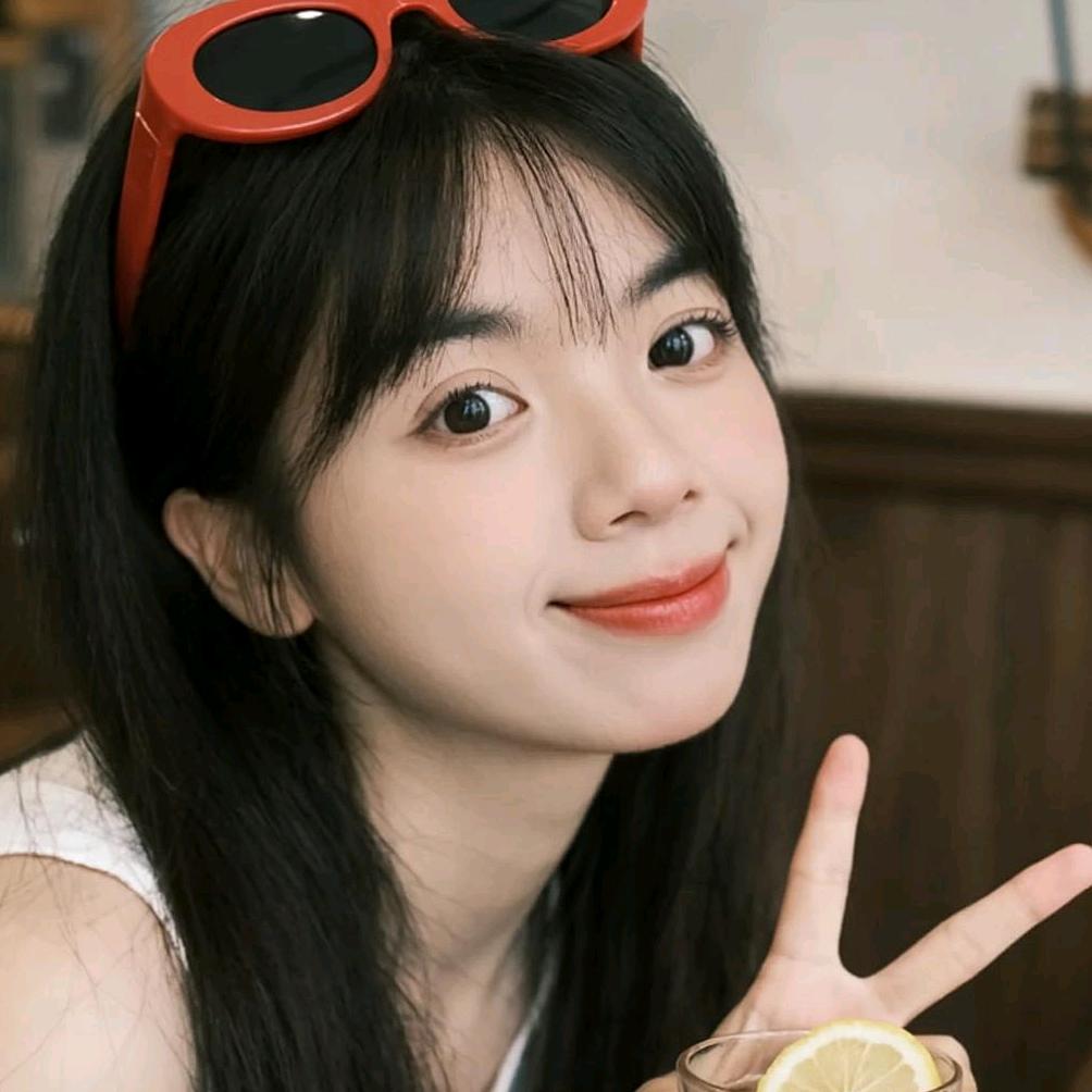 莹莹