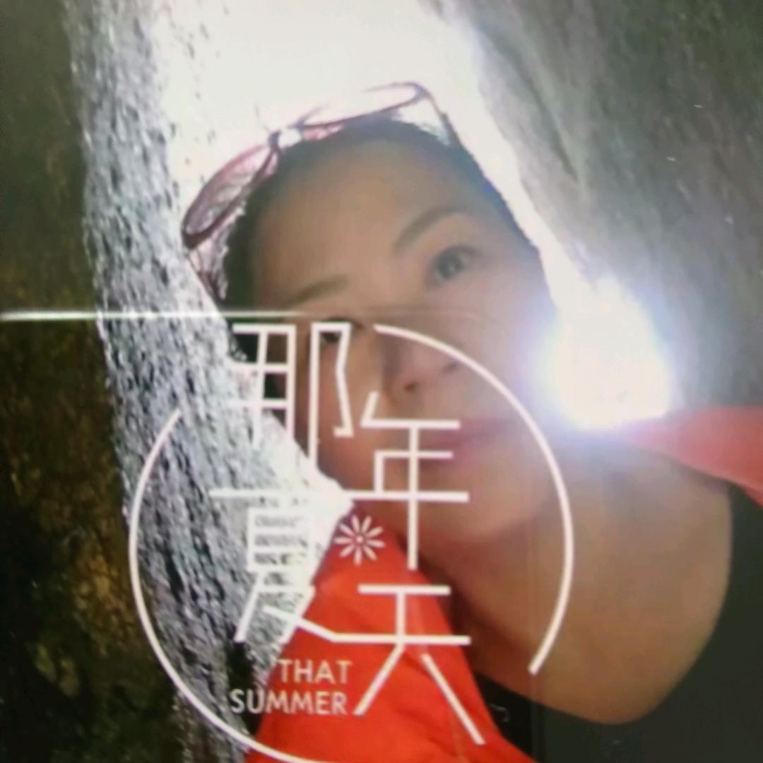 露佳