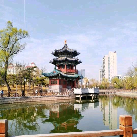 一笑而过
