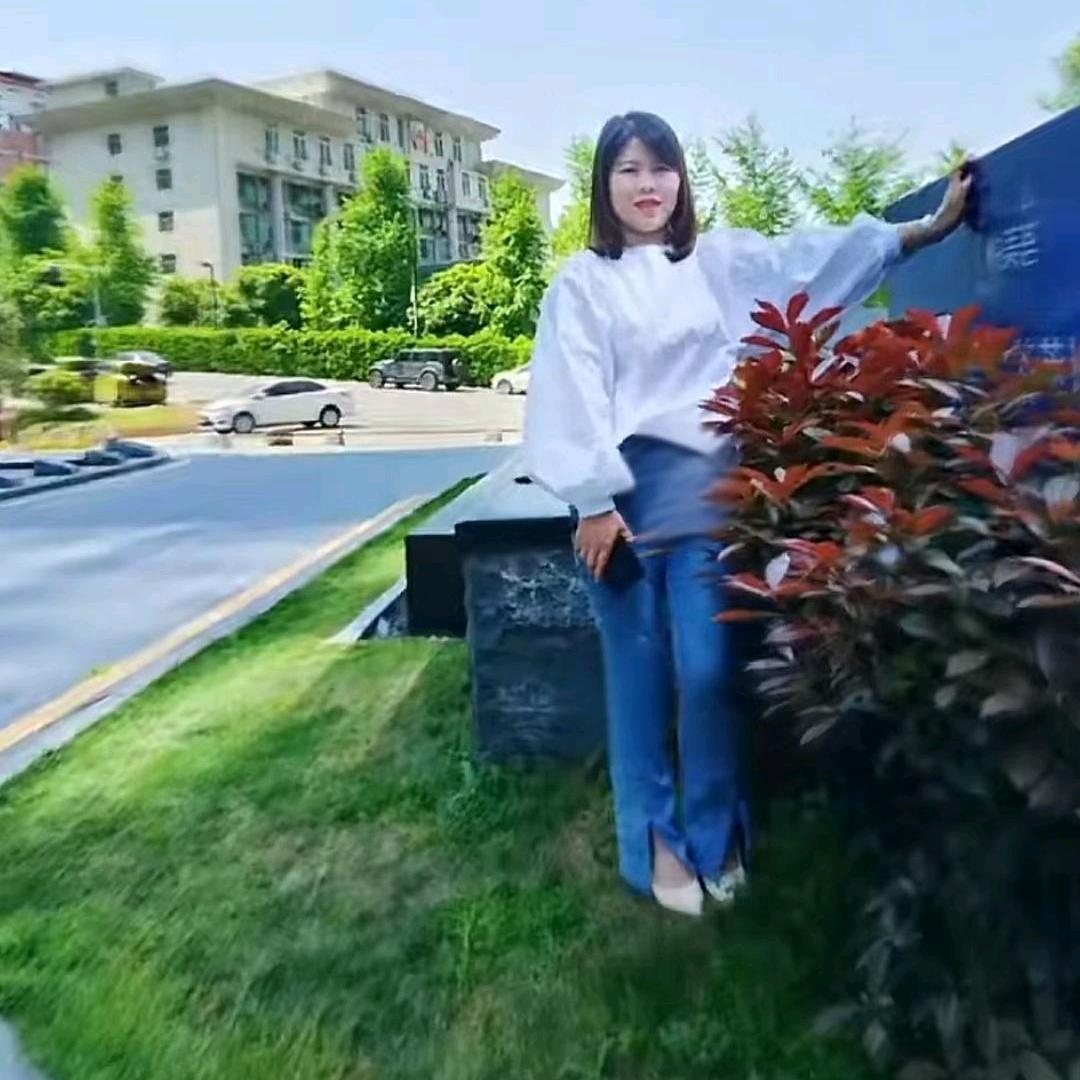 是雯雯呀