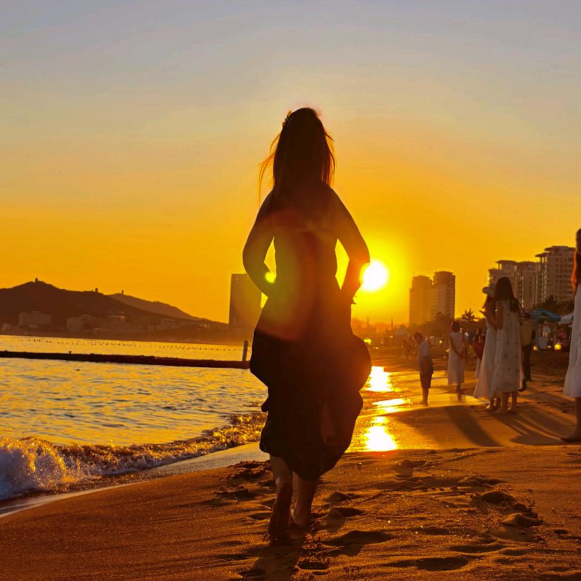 卖 羊 汤 的 苑 小 锦