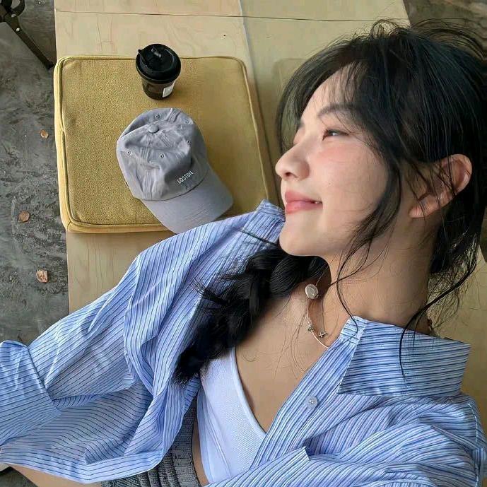柠檬味妹子
